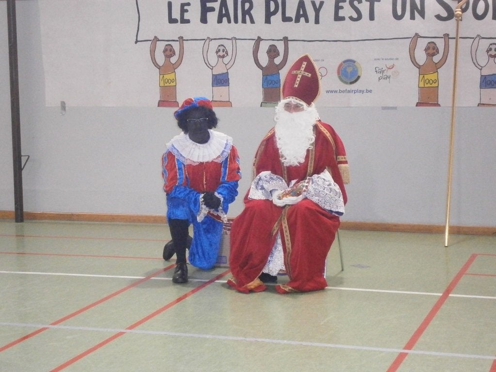 Costume de saint Nicolas LOCATION, Enlèvement, Neuf