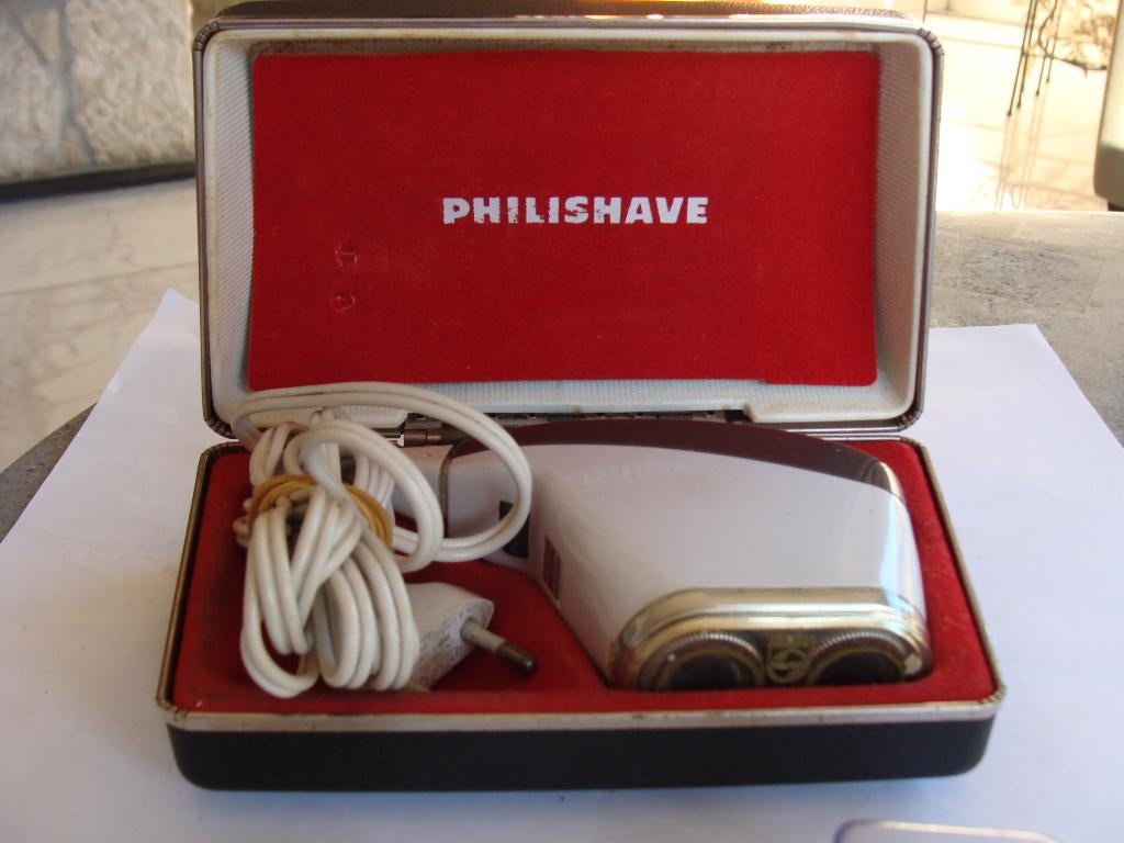 Ancien rasoir Philips dans sa boîte d'origine, vintage, Collections, Enlèvement ou Envoi, Utilisé
