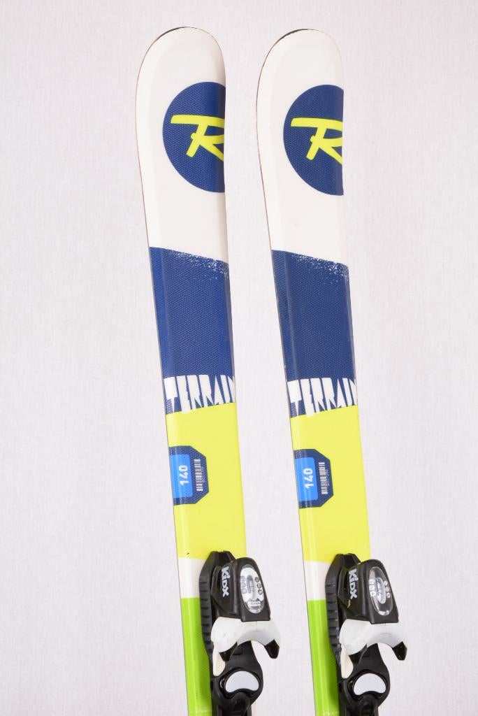 104 skis pour enfants ROSSIGNOL TERRAIN RTL Jr. blancs, Sports & Fitness, Ski & Ski de fond, Utilisé, Skis, Rossignol, Carving
