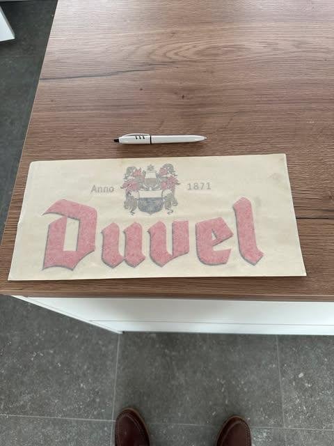 Duvel sticker rode letters, Ophalen of Verzenden, Zo goed als nieuw, Reclamebord, Plaat of Schild, Duvel