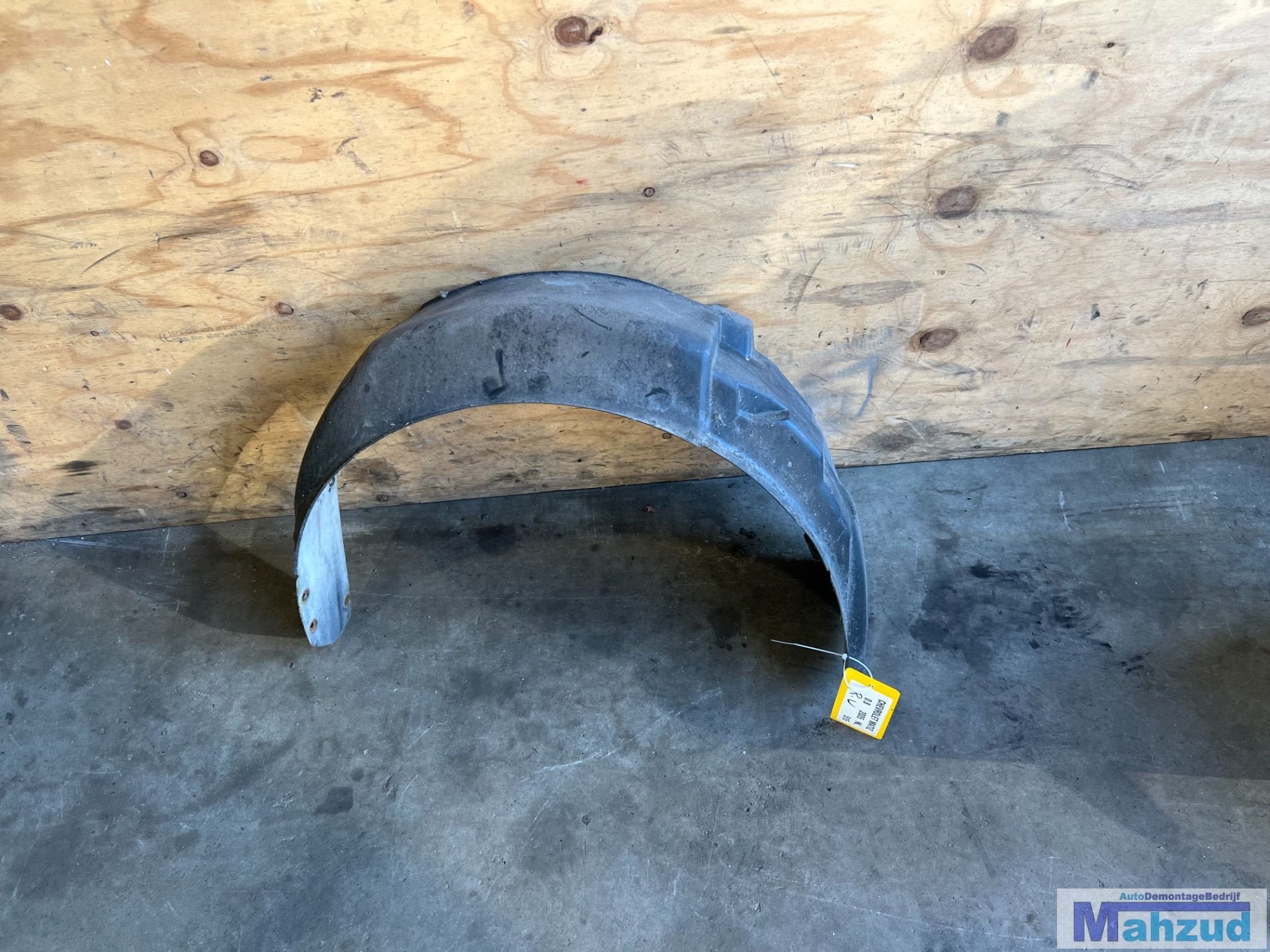 Garde-boue avant droit pour Chevrolet Matiz ( partir de 2005, Info@gm.com, Chevrolet, Utilisé, Renaissance Center 300
48265  Detroit