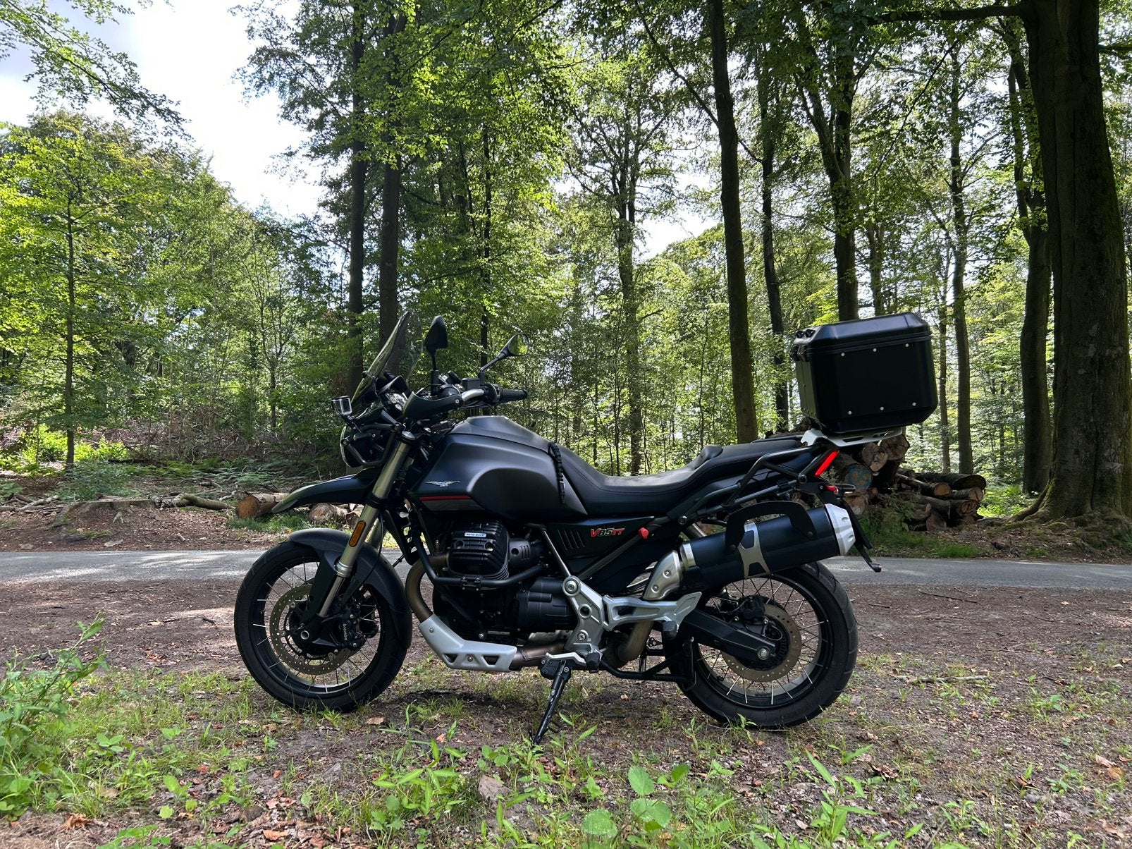 Moto Guzzi v85tt…full option…euro 5 !!!, Motoren, Motoren | Moto Guzzi, Particulier, Overig, meer dan 35 kW, 2 cilinders, ABS