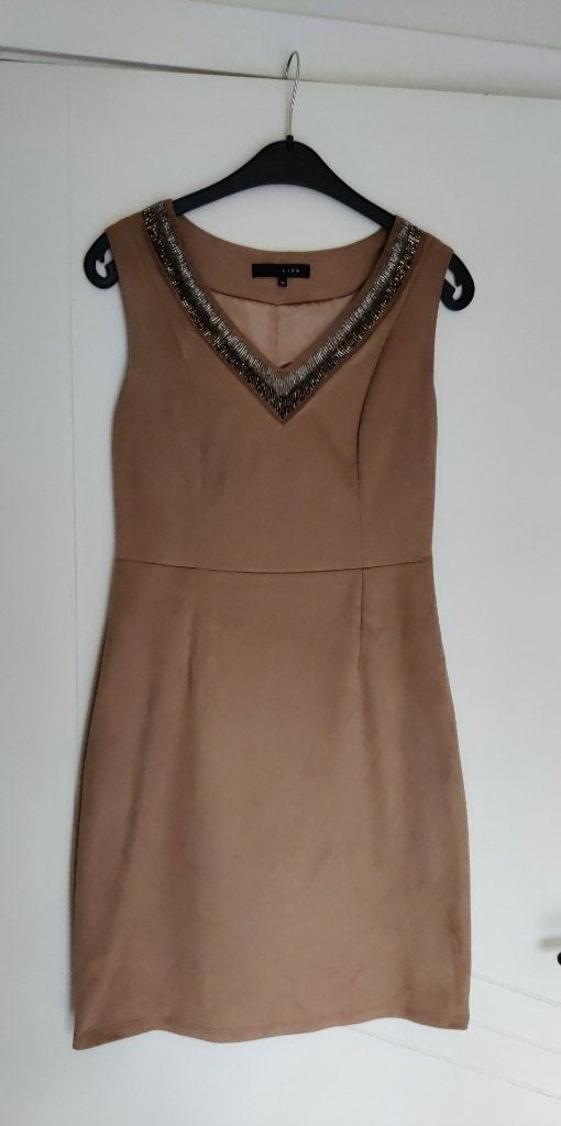 Nieuw, fluwelen kleedje , maat : S , merk : Lola & Liza., Kleding | Dames, Bruin, Nieuw, Ophalen of Verzenden, Maat 36 (S)