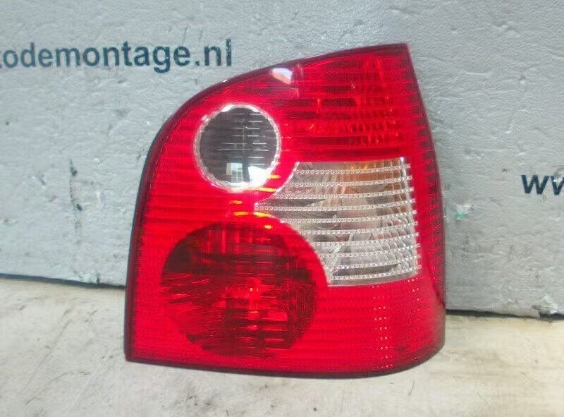 ACHTERLICHT RECHTS Polo IV (9N1 / 2/3) (6q6-945-096-g), Berliner Ring 2 38440 Wolfsburg, DE, Enlèvement ou Envoi, Volkswagen, Volkswagen AG