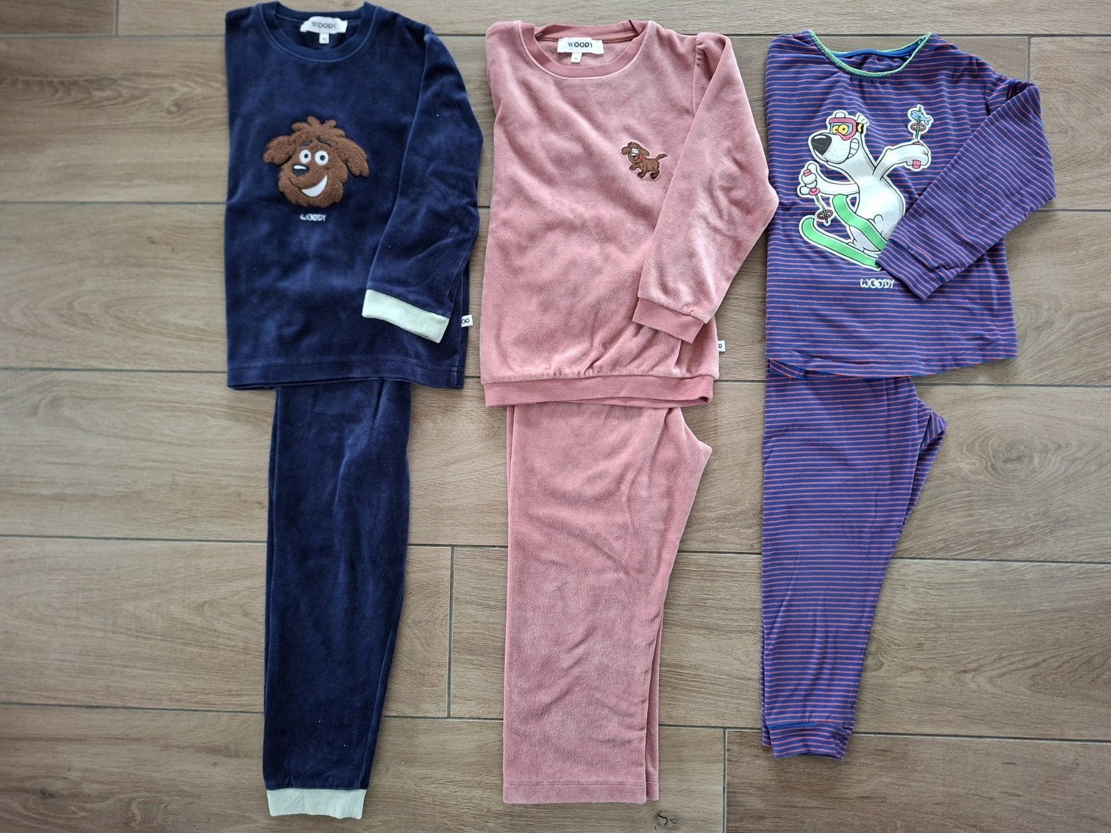 3 pyjamas d'automne-hiver Woody taille 104 ou 4 ans., Enfants & Bébés, Enlèvement ou Envoi, Comme neuf