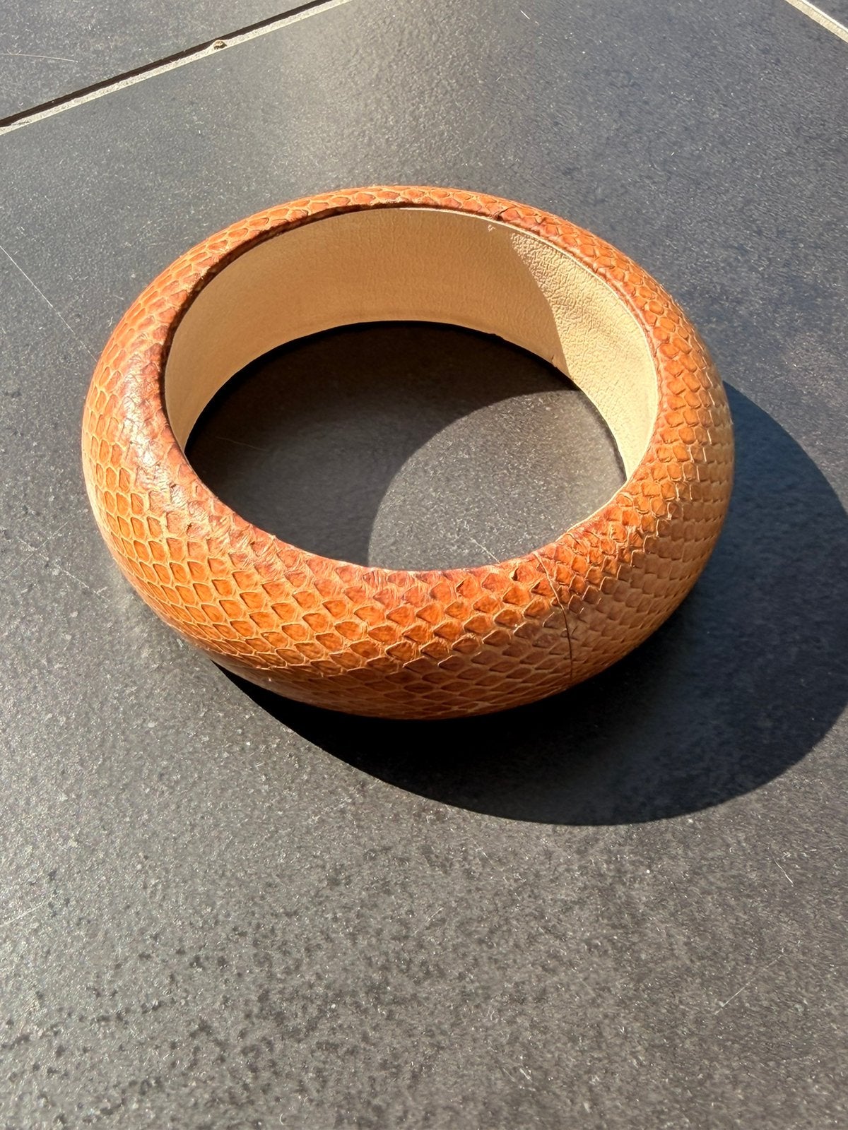 Bracelet vintage en peau de serpent des années 70, Enlèvement ou Envoi, Utilisé, Brun, Cuir