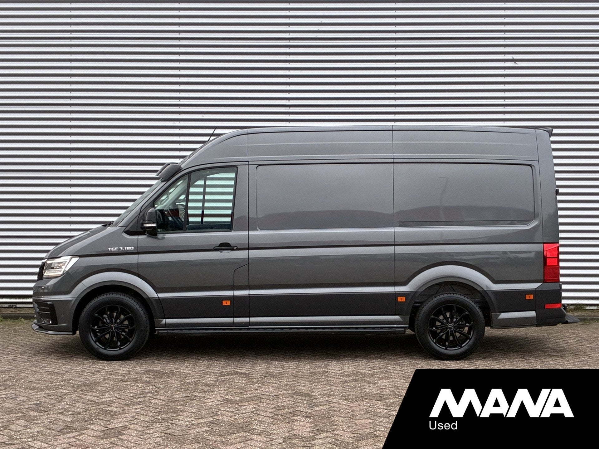 MAN TGE 35 3.180 L3H3 • Indium Grey • Black Styling Pack, 177 ch, Argent ou Gris, Achat, Euro 6
