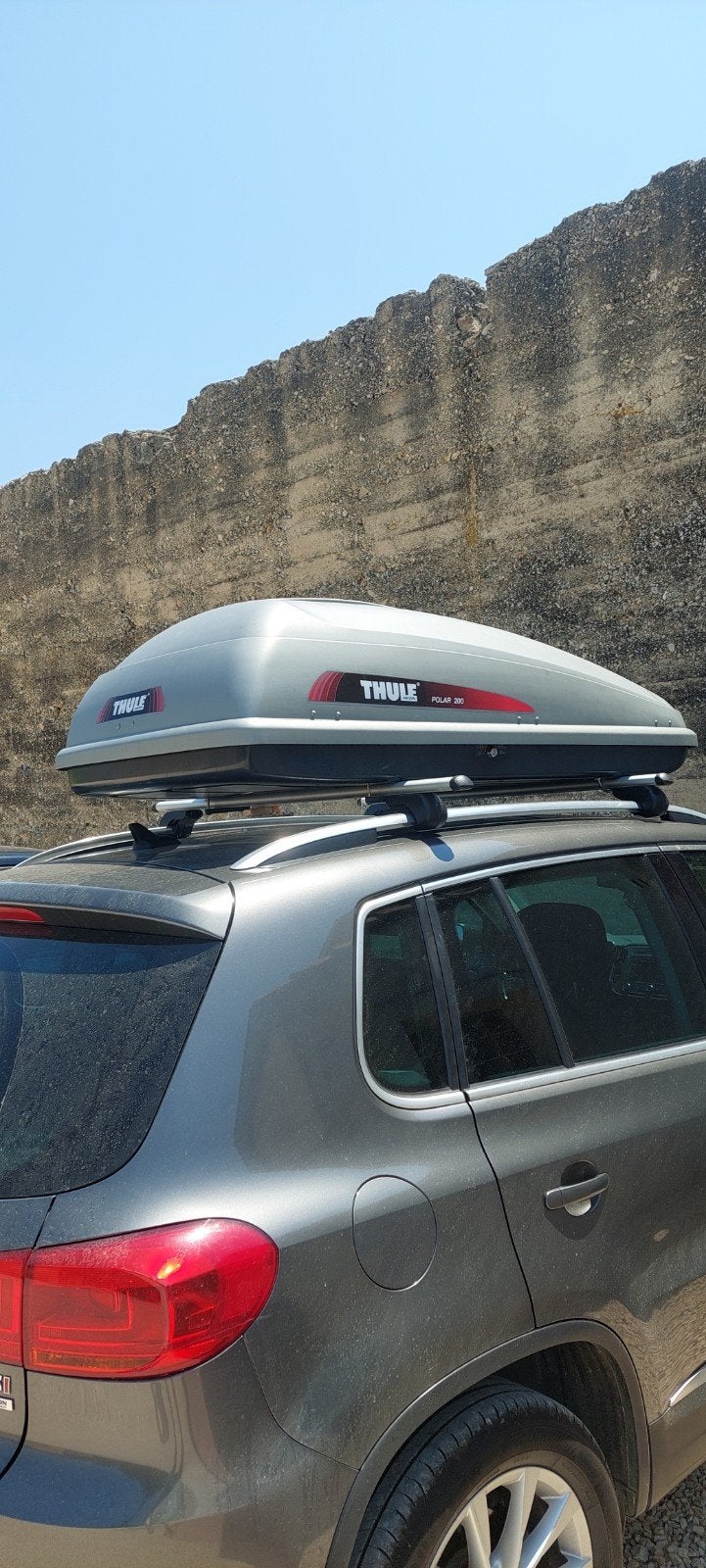 Thule polar 200 dakkoffer, Ophalen