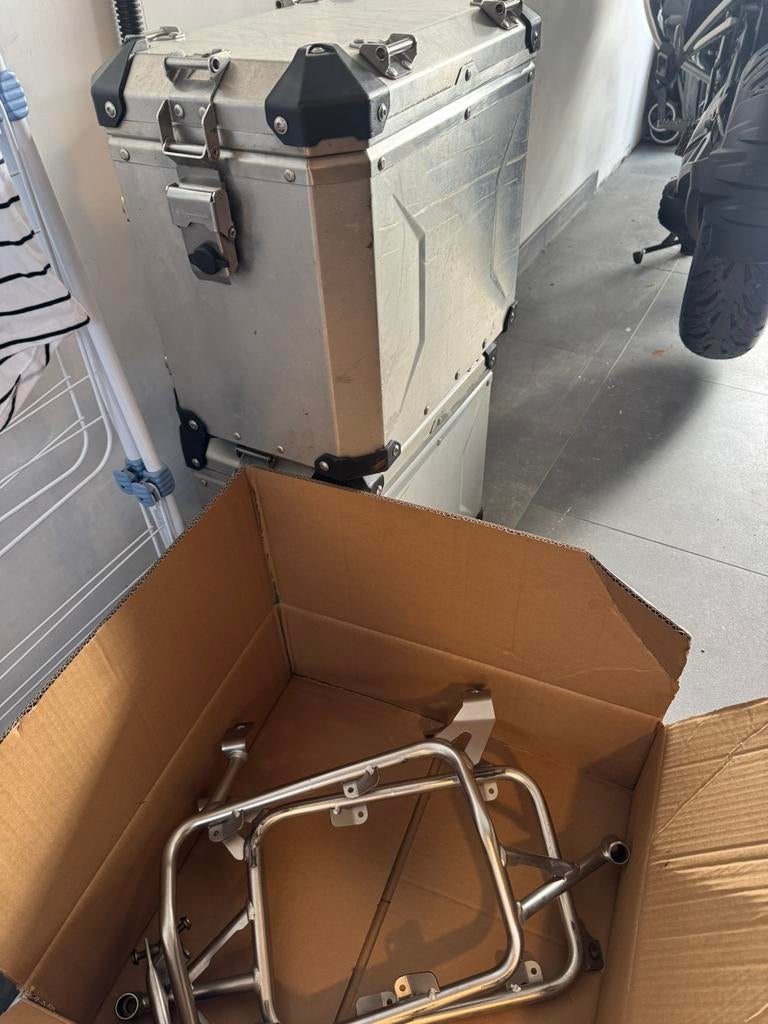 Wunderlich BMW Pack 2 Valises Aluminium - R1250GS R1250GSA, Motoren, Ophalen, Gebruikt