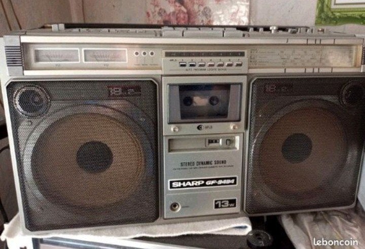 radiocassette ghetto blaster Sharp gf 94 94 vintage, Enlèvement, Radio