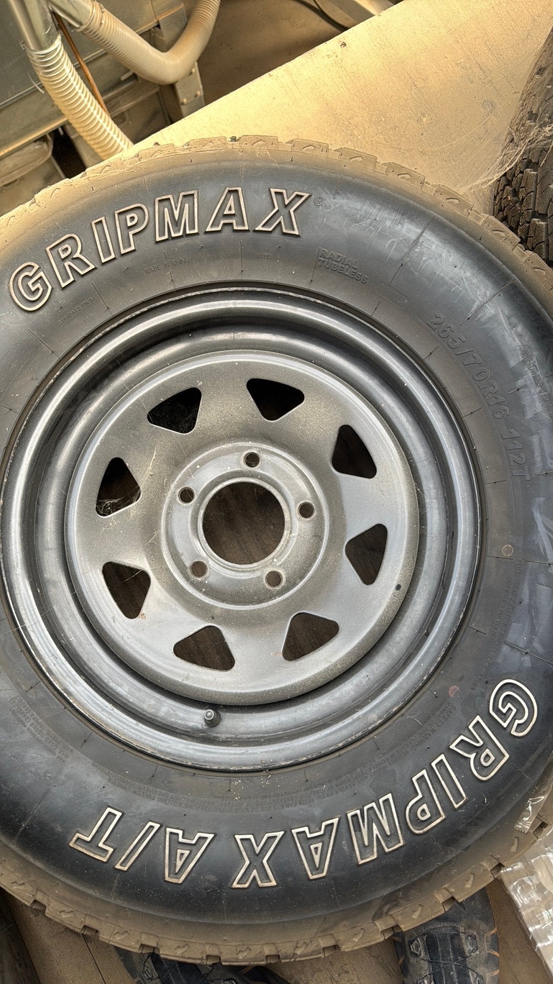 Gripmax A/T banden + stalen velgen, Auto-onderdelen, Banden en Velgen, Ophalen, Band(en)