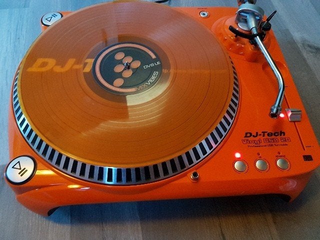 dj Tech vinyl usb 20, Ophalen of Verzenden, Zo goed als nieuw, Platenspeler, Pitch-regelaar