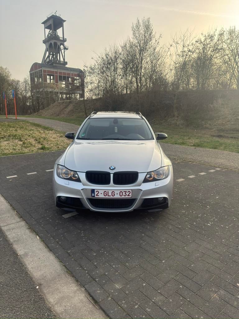 Bmw 320d e91, Cuir, Argent ou Gris, Achat, Toit panoramique