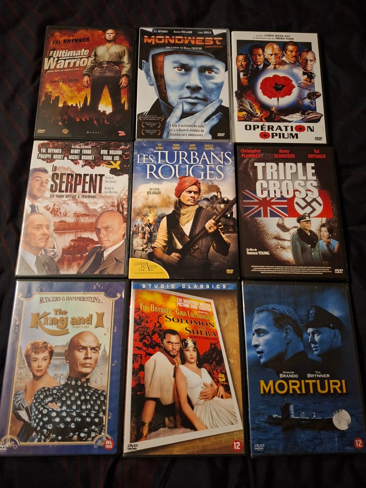 A vendre en dvd liste évolutive Yul Brynner, Action, Enlèvement ou Envoi, Néerlandais, Comprend un boîtier