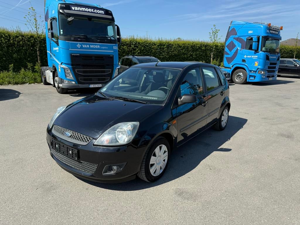 Ford Fiesta 2006 1.3 essence 165000km AC, Auto's, Bedrijf, Handgeschakeld, 5 deurs, Euro 4