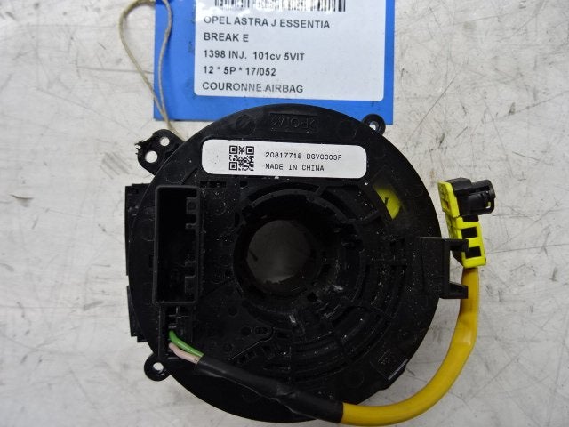 AIRBAGRING Opel Astra J Sports Tourer (PD8 / PE8 / PF8), Gebruikt, Opel, Opel Automobile GmbH, Kontakt-opel@opel.com