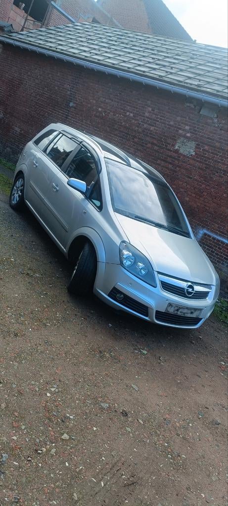 Opel Zafira, Autos, Particulier, Achat