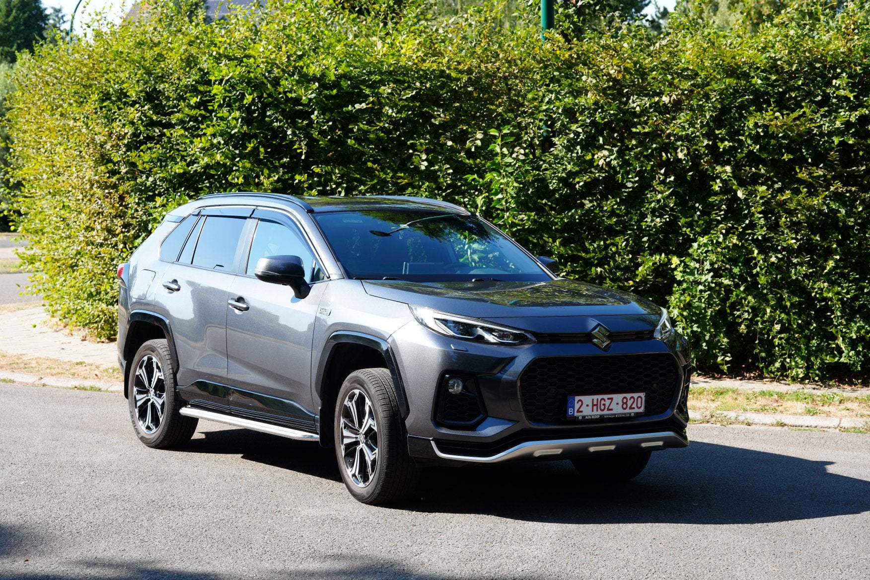 Suzuki Across PHEV - RAV4 PHEV, Cuir, Argent ou Gris, Entretenue par le concessionnaire, Noir