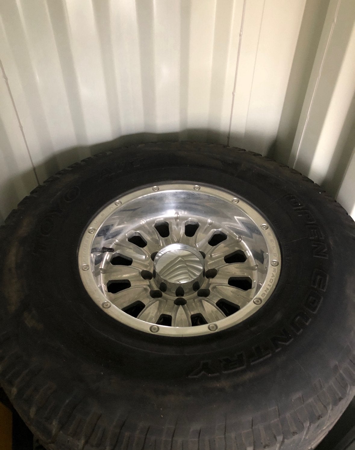 Hummer H1 Humvee lasracevelgen, Ophalen, Velg(en)