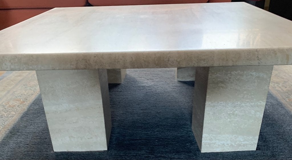 Zware salontafel in natuursteen travertin - 90 x 90 cm, Huis en Inrichting, Ophalen, Overige materialen, Gebruikt, Geschikt voor modern als klassiek interieur.
