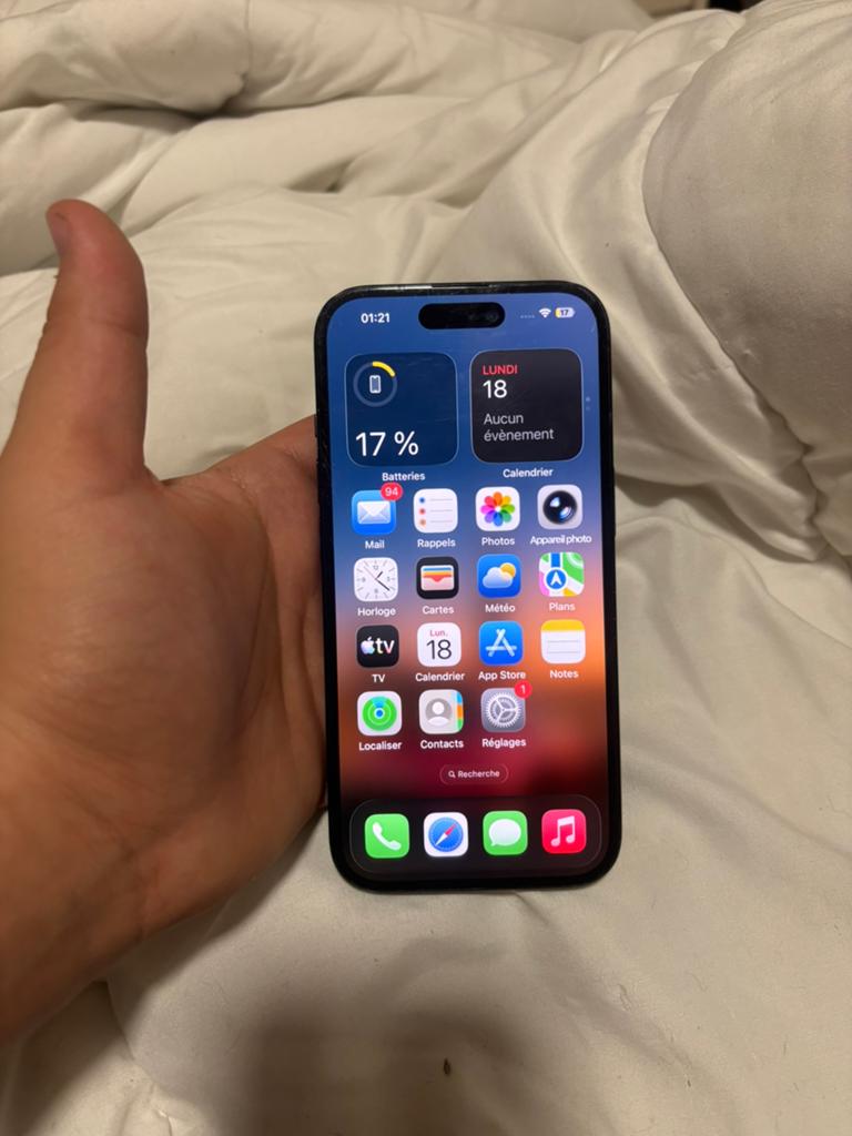 Iphone 15, Enlèvement, Comme neuf, IPhone 15