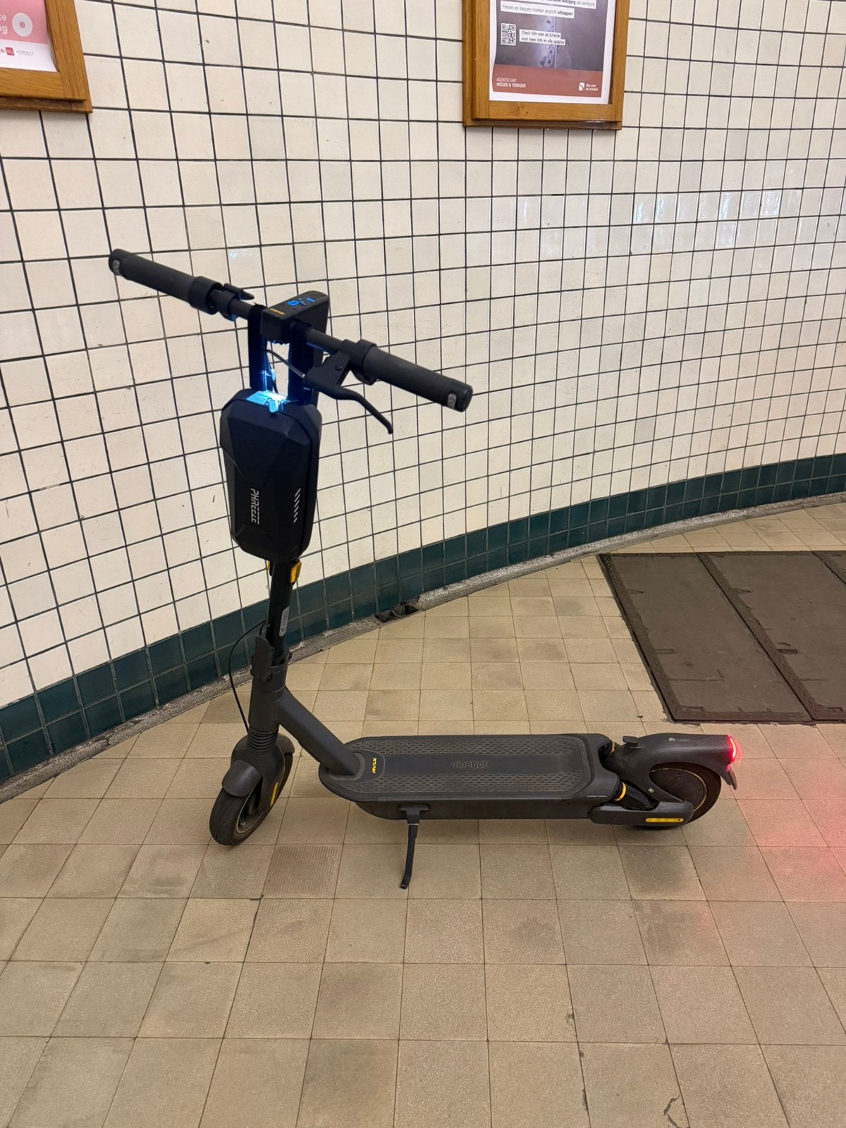 SEGWAY Ninebot KickScooter Max G2E, Enlèvement, Comme neuf