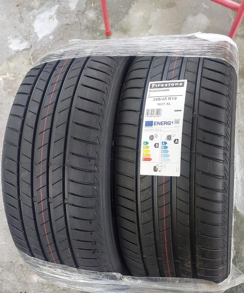 245/45 R19 band, Auto-onderdelen, Banden en Velgen, Ophalen, Zomerbanden, Band(en)
