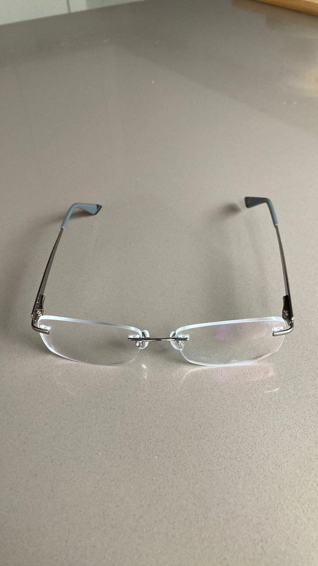 Lunette homme sans monture argentée, Bijoux, Sacs & Beauté, Enlèvement, Comme neuf
