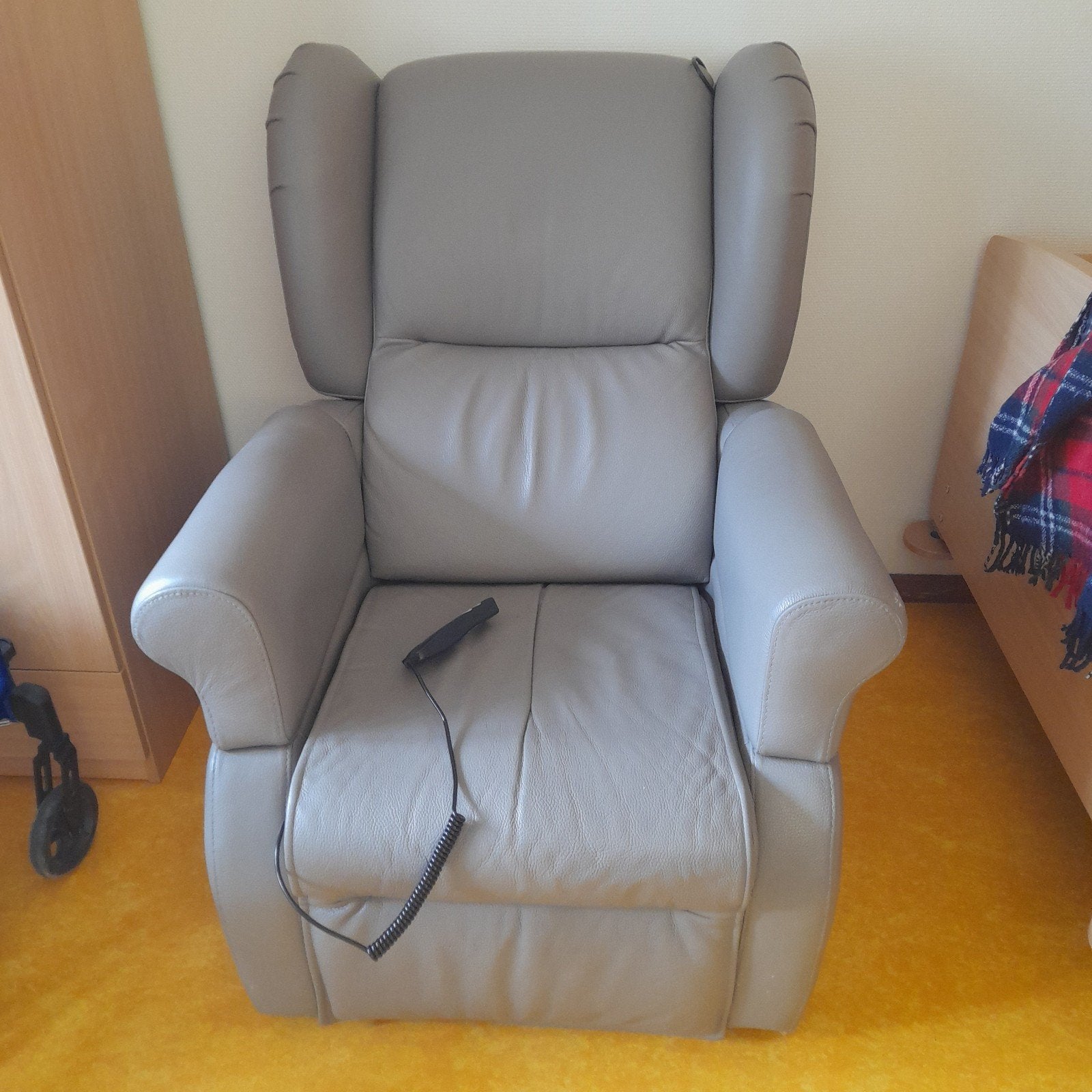 Fauteuil releveur en cuir, Maison & Meubles, Fauteuils, Enlèvement, Cuir