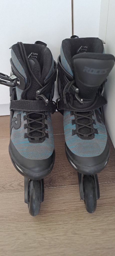 Skeelers volwassene Roces weft, Sports & Fitness, Patins à roulettes alignées, Femmes, Rollers 4 roues en ligne, Roces, Comme neuf