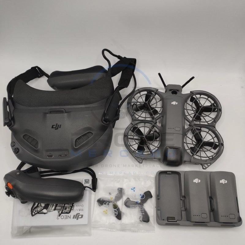 DJI Neo2 Motion Ctrl Fly More Combo 95% gloednieuw, Gebruikt, 30 tot 45 minuten, Cameradrone, 5 tot 10 kilometer