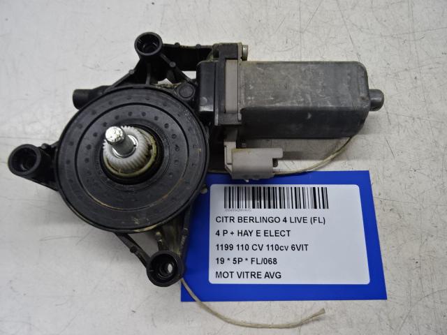 MOTEUR LEVE VITRE ELECTRIQUE AVANT GAUCHE (9617217780), Autos : Pièces & Accessoires, Carrosserie & Tôlerie, Citroën, Avant, Gauche