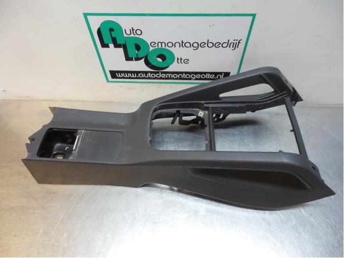 Middenconsoles van een Volkswagen Golf (Golf 04-), Auto-onderdelen, Interieur en Bekleding, Volkswagen, Gebruikt, Ophalen of Verzenden