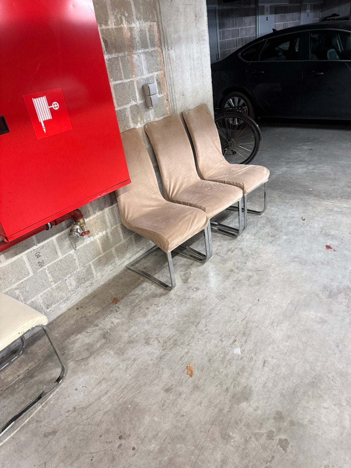4 stoelen gratis, Huis en Inrichting, Ophalen, Gebruikt, Overige kleuren, Vier