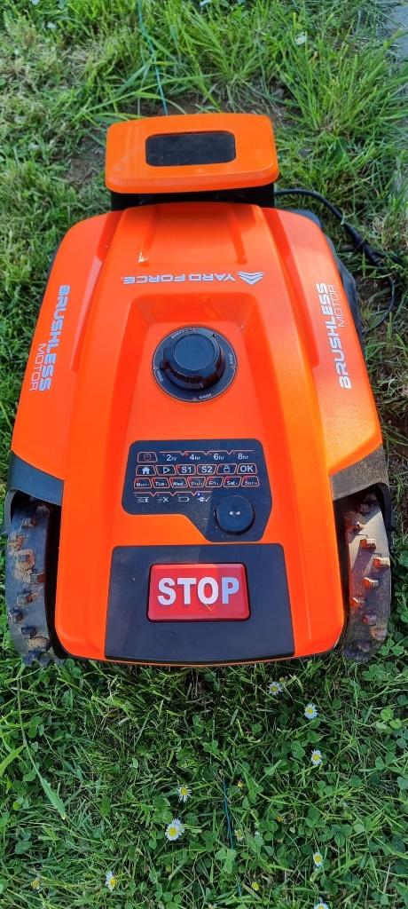 Robotmaaier, Tuin en Terras, Ophalen