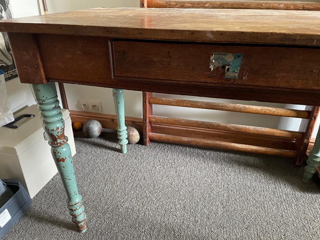 oude charmante keukentafel, Ophalen