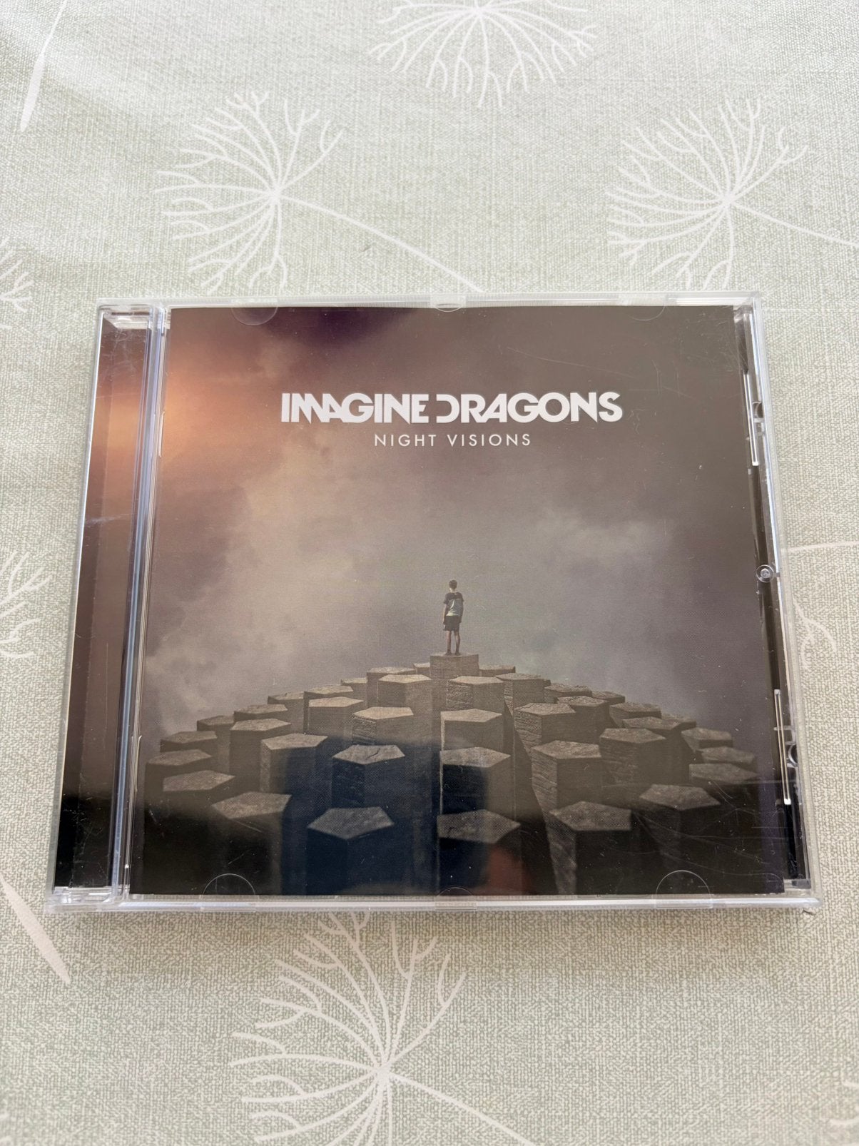 CD Imagine Dragons - Night Visions, CD & DVD, CD | Rock, Rock alternatif, Enlèvement ou Envoi, Comme neuf, Comprend un livret