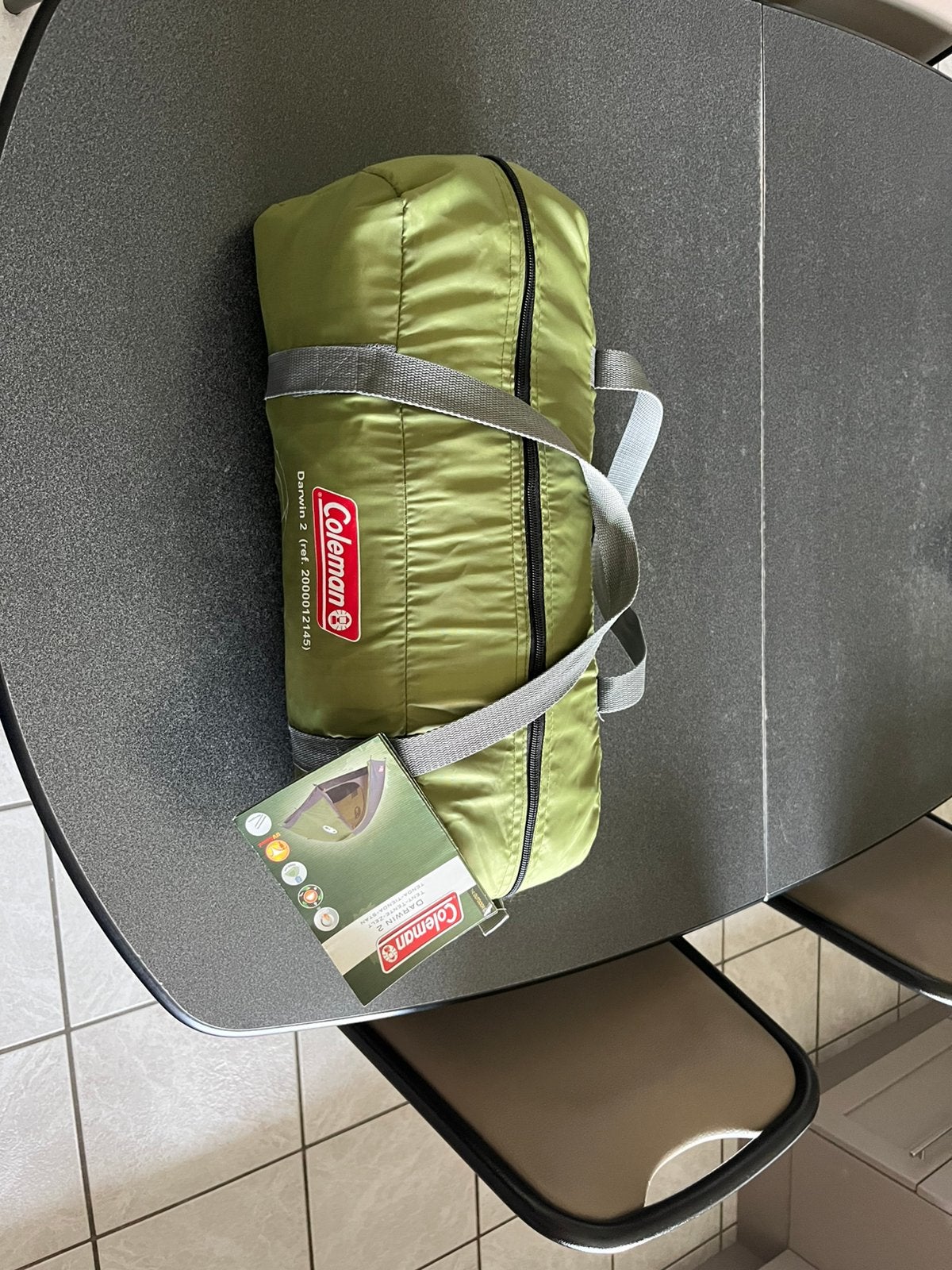 Tente pour 2 personnes (Coleman Darwin), Caravanes & Camping, Enlèvement ou Envoi, Comme neuf