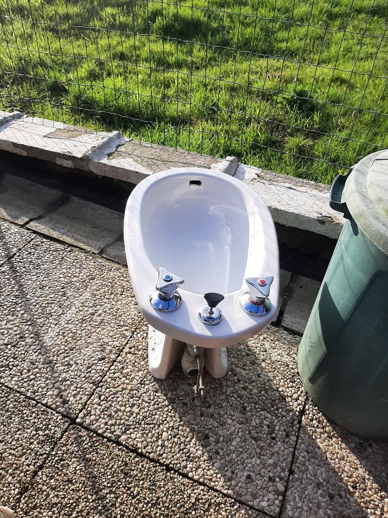 bidet gratis, Ophalen, Gebruikt, Steen, Overige typen