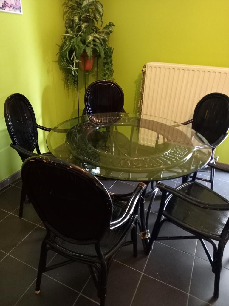 Table à manger ronde vintage unique en rotin avec 5 chaises, Jardin & Terrasse, Ensembles de jardin, Rotin, Table à dinner, Enlèvement