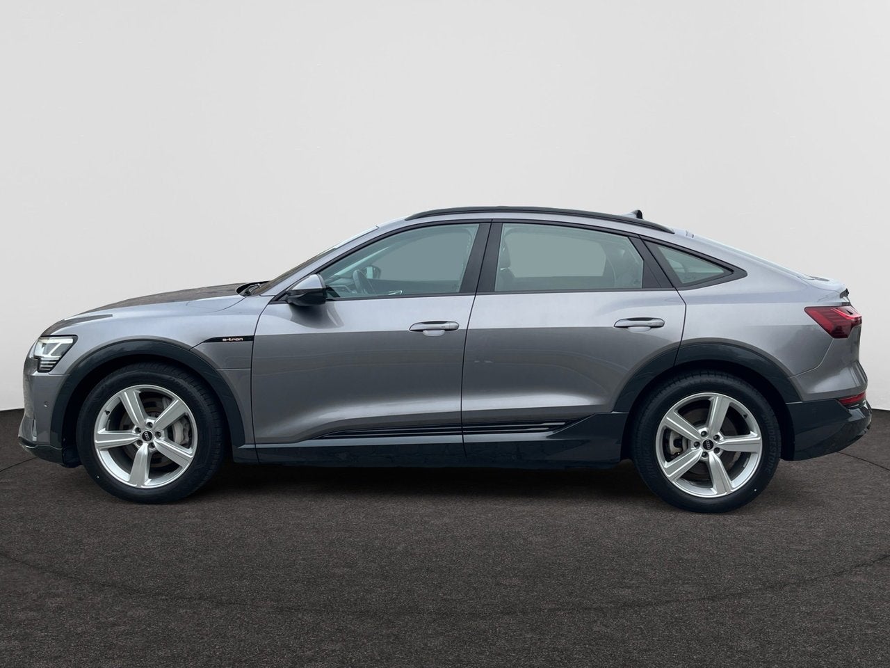 Audi e-tron Sportback 95 kWh 55 Quattro Advanced|Heap up|Nac, Auto's, Automaat, Adaptive Cruise Control, Elektrisch, SUV of Terreinwagen