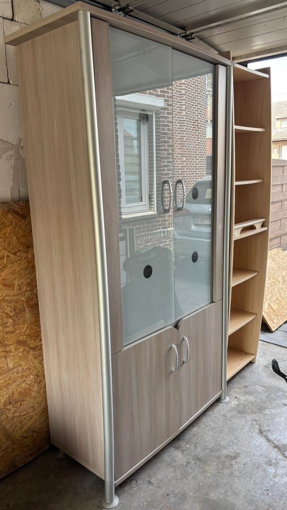 2 kasten vitrinekast met verlichting / boekenkast, Ophalen