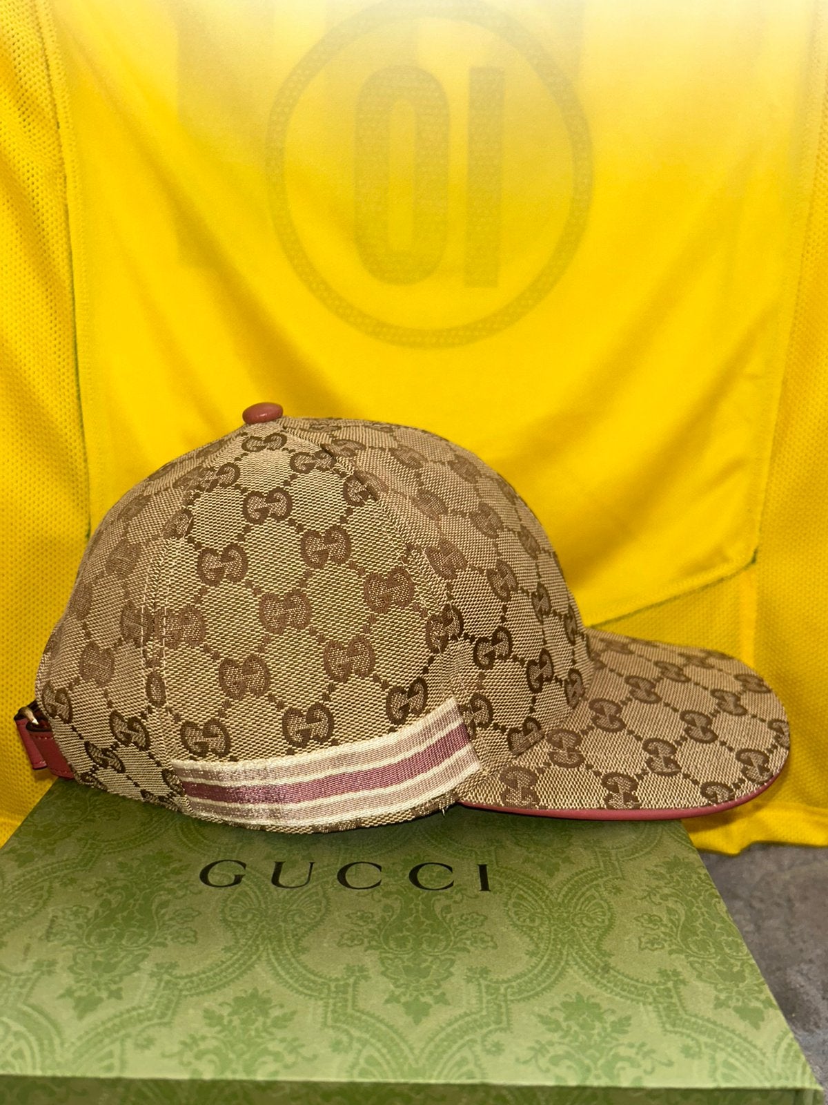 Casquette Gucci 7 bandes rose, Vêtements | Hommes, Enlèvement ou Envoi, Comme neuf, Casquette