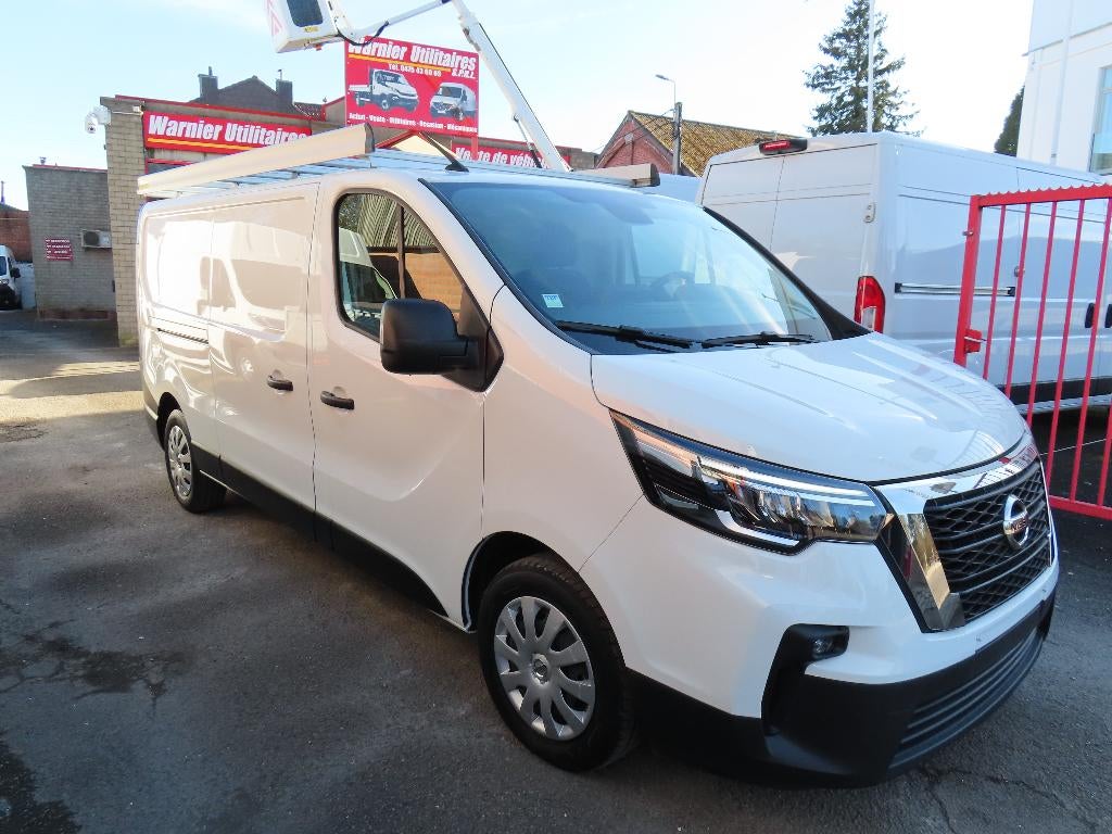 Nissan Primastar L2H1 19750€ HTVA, Auto's, Bestelwagens en Lichte vracht, Testrit aan huis, Stof, Euro 6, 4 cilinders
