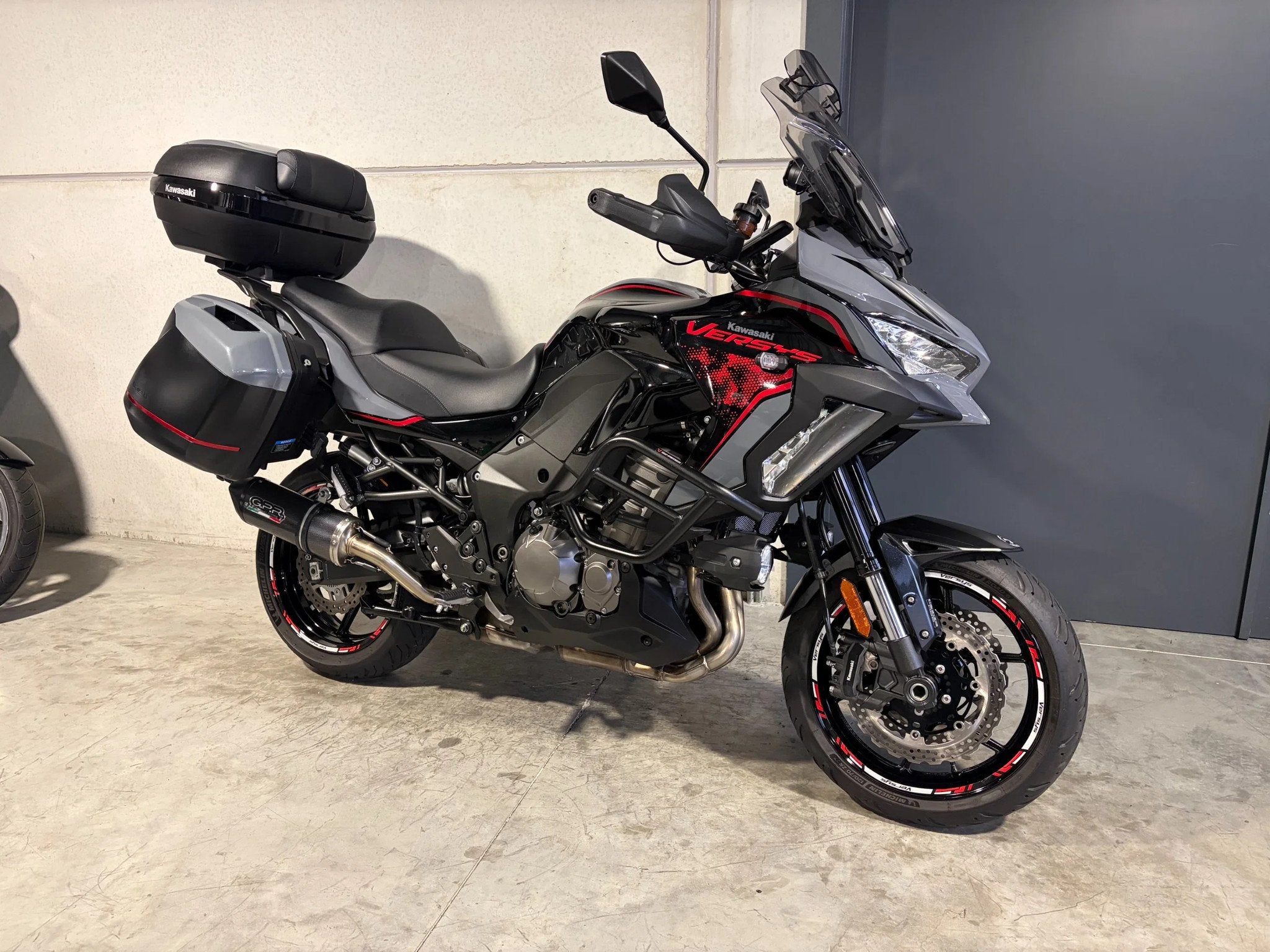 Kawasaki Versys 1000 S GT vol opties (bj 2021), Bedrijf, 1000 cc, Toermotor