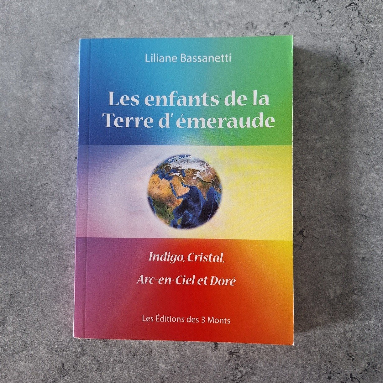 Les enfants de la terre d'émeraude, Livres, Enlèvement ou Envoi