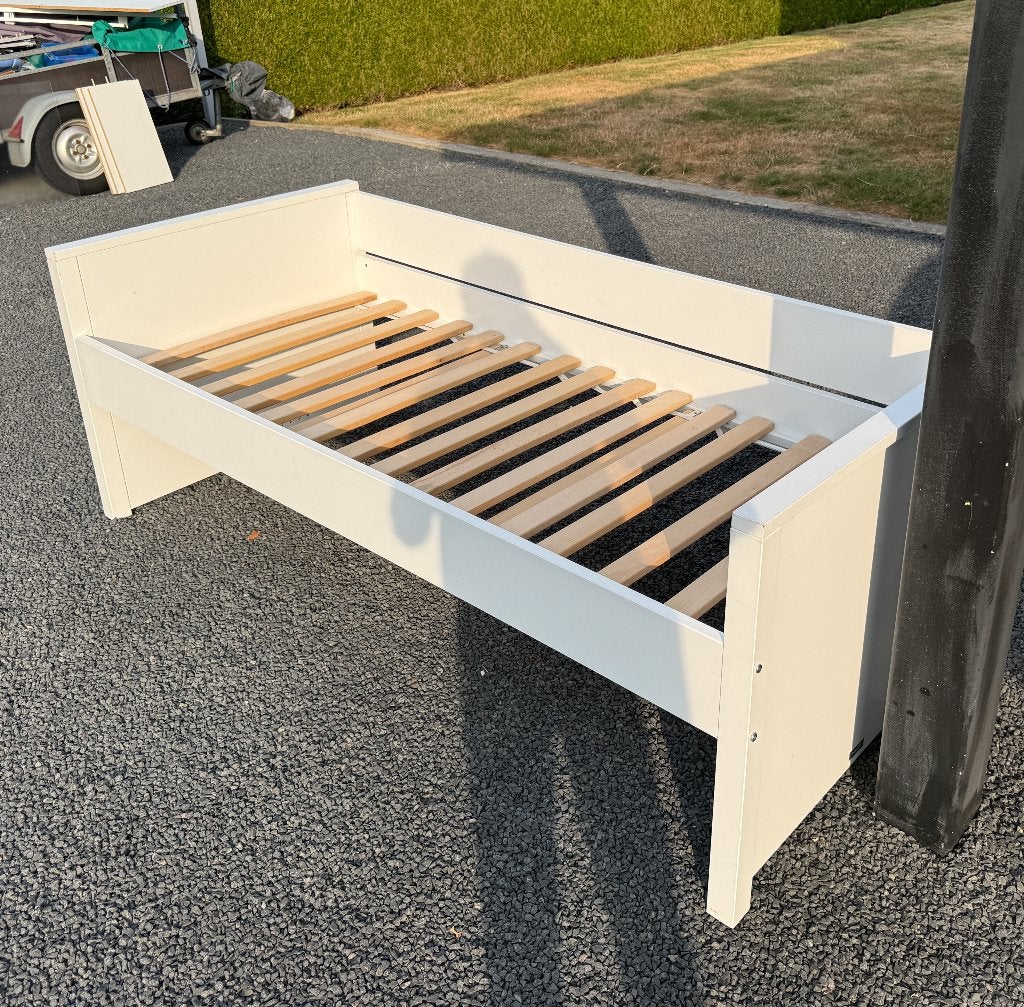 Eenpersoonsbed 95x200cm met lattenbodem, Huis en Inrichting, Ophalen, Gebruikt, 90 cm, Eenpersoons