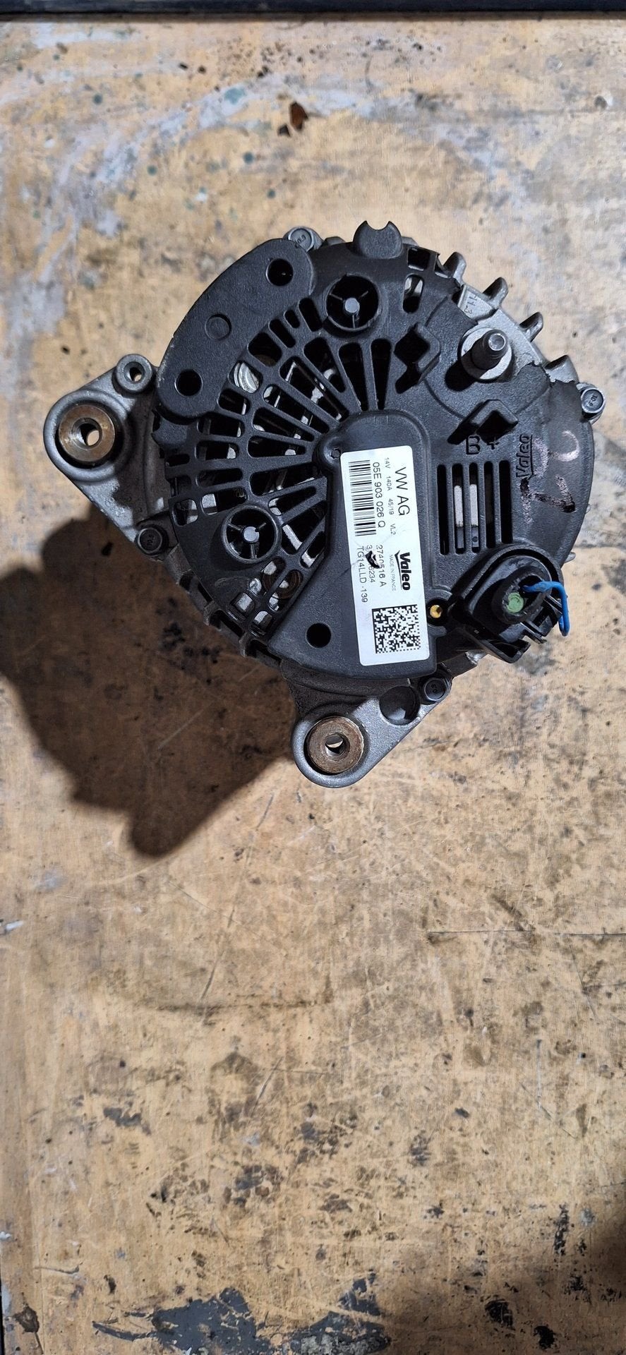 Valeo Dynamo VW Golf 8 Audi A3 Leon Octavia 1.5 TSI 140A 05E, Gebruikt, -, -, Ophalen of Verzenden