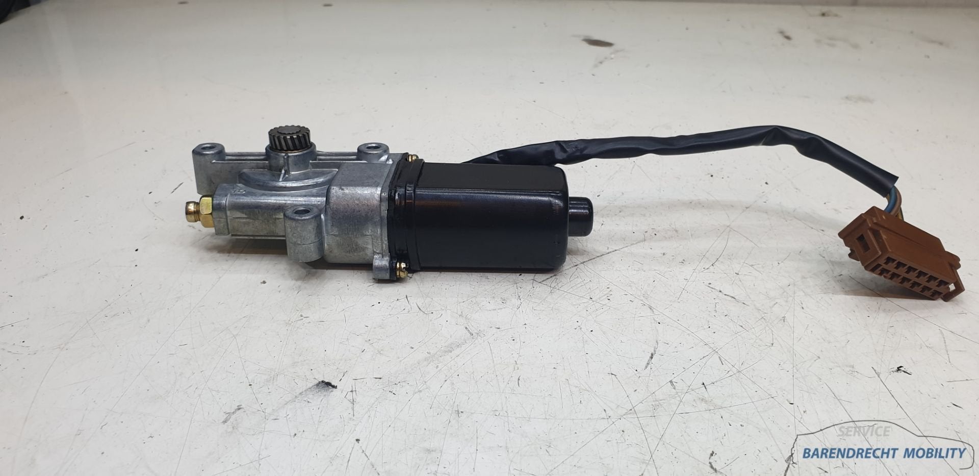 Moteur de toit panoramique Twingo II / Modus Renault 7701208, Renault Group, Contact.group@renault.com, Renault, Utilisé