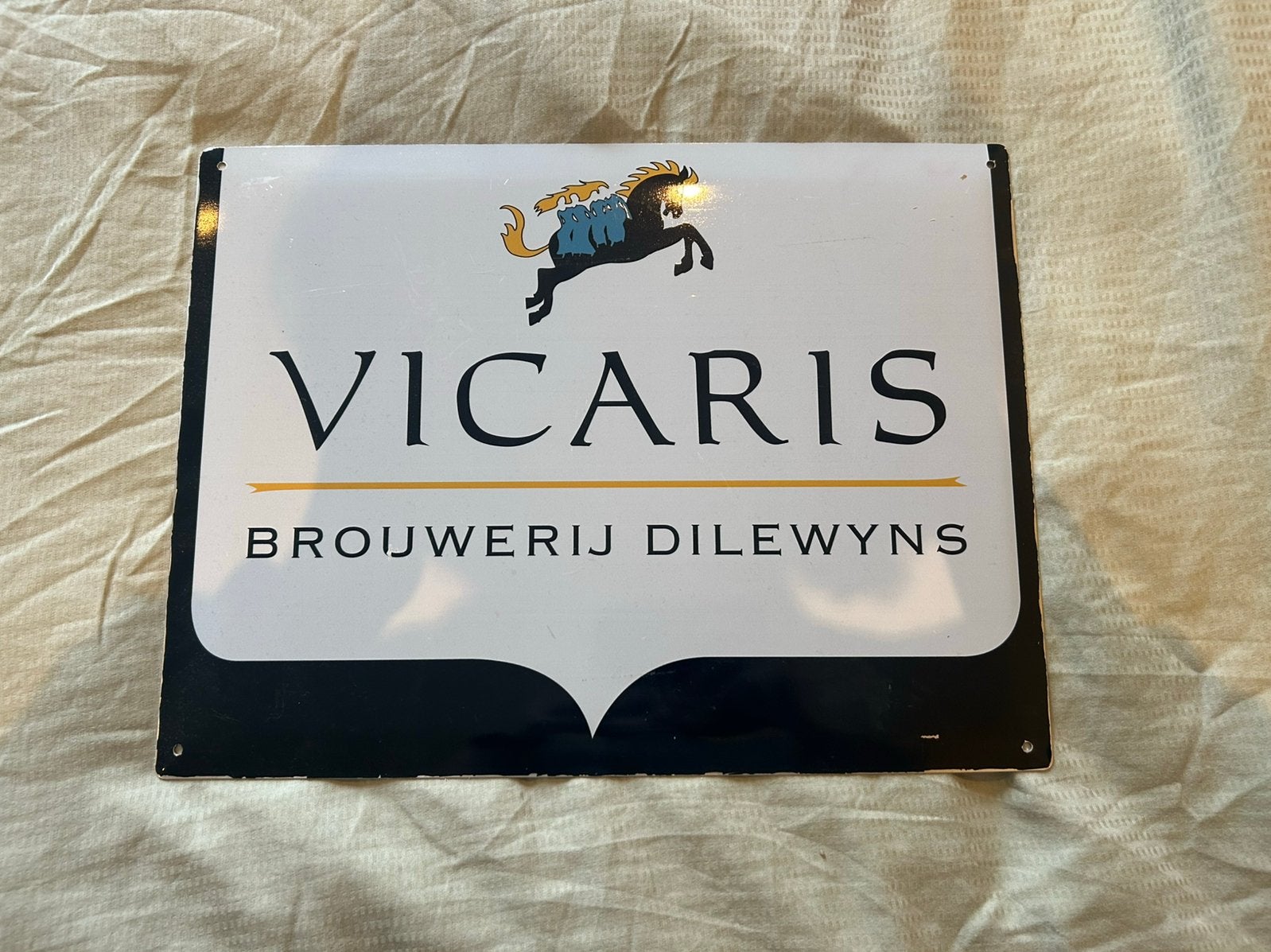 Vicaris bord, Enlèvement, Comme neuf